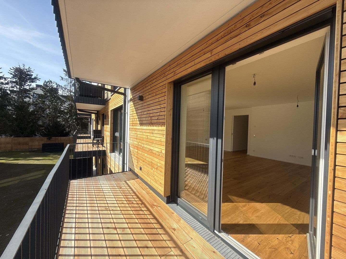 Prenájom bytu 4-izbový 117 m², Grünlandstr. 3, Karlsfeld, Bavorsko Prenájom bytu 4-izbový 117 m², Grünlandstr. 3, Karlsfeld, Bavorsko