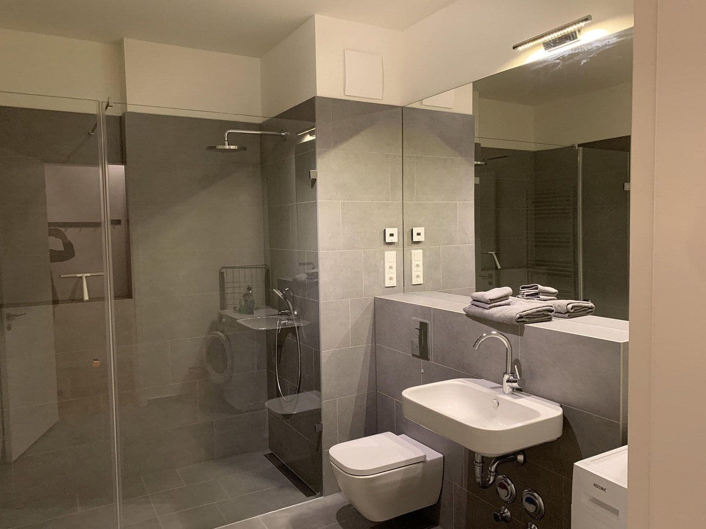 Prenájom bytu 1-izbový 41 m², Genthiner Str. 46, Berlin, Berlín Prenájom bytu 1-izbový 41 m², Genthiner Str. 46, Berlin, Berlín