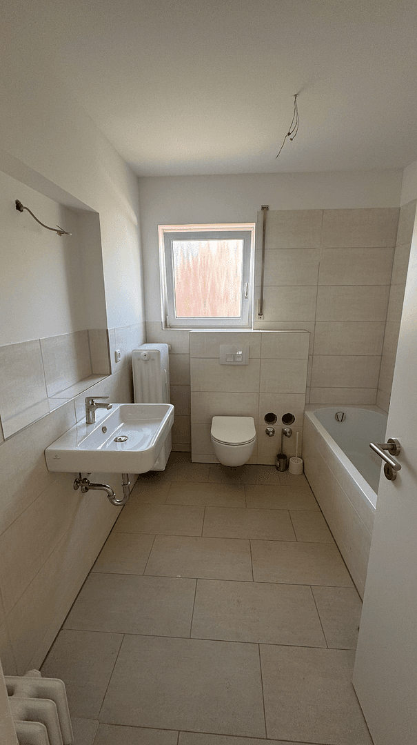 Prenájom bytu 4-izbový 103 m², Parkstrasse 3, Bad Vilbel, Hesensko Prenájom bytu 4-izbový 103 m², Parkstrasse 3, Bad Vilbel, Hesensko