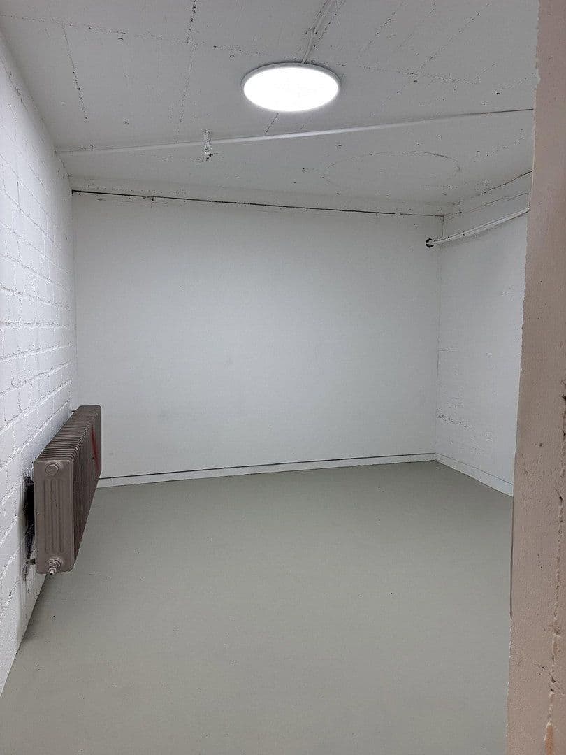 Prenájom nebytového priestoru 150 m², Hauptstr. 188, Kerpen, Severné Porýnie - Westfálsko Prenájom nebytového priestoru 150 m², Hauptstr. 188, Kerpen, Severné Porýnie - Westfálsko