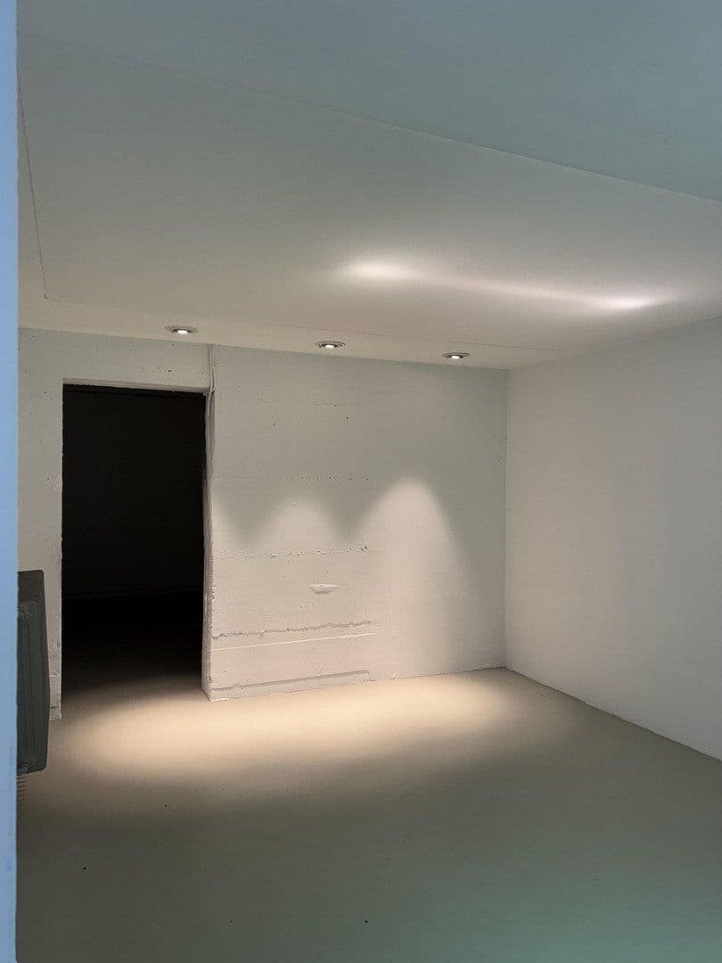 Prenájom nebytového priestoru 150 m², Hauptstr. 188, Kerpen, Severné Porýnie - Westfálsko Prenájom nebytového priestoru 150 m², Hauptstr. 188, Kerpen, Severné Porýnie - Westfálsko