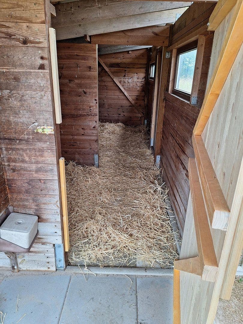 Predaj domu 245 m², pozemek 13.700 m², Wittingen, Dolné Sasko Predaj domu 245 m², pozemek 13.700 m², Wittingen, Dolné Sasko