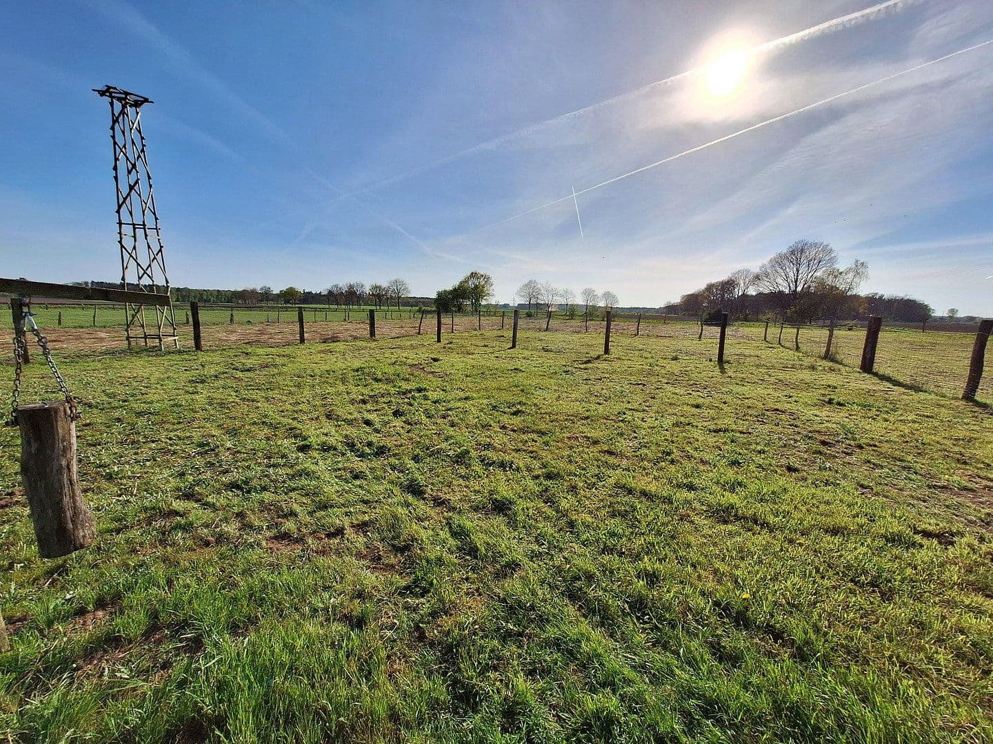 Predaj domu 245 m², pozemek 13.700 m², Wittingen, Dolné Sasko Predaj domu 245 m², pozemek 13.700 m², Wittingen, Dolné Sasko