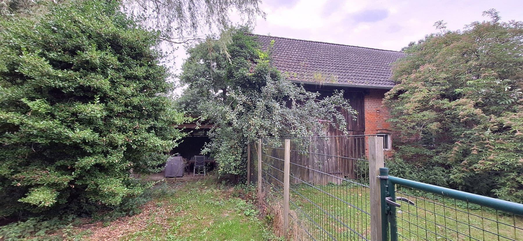 Predaj domu 245 m², pozemek 13.700 m², Wittingen, Dolné Sasko Predaj domu 245 m², pozemek 13.700 m², Wittingen, Dolné Sasko