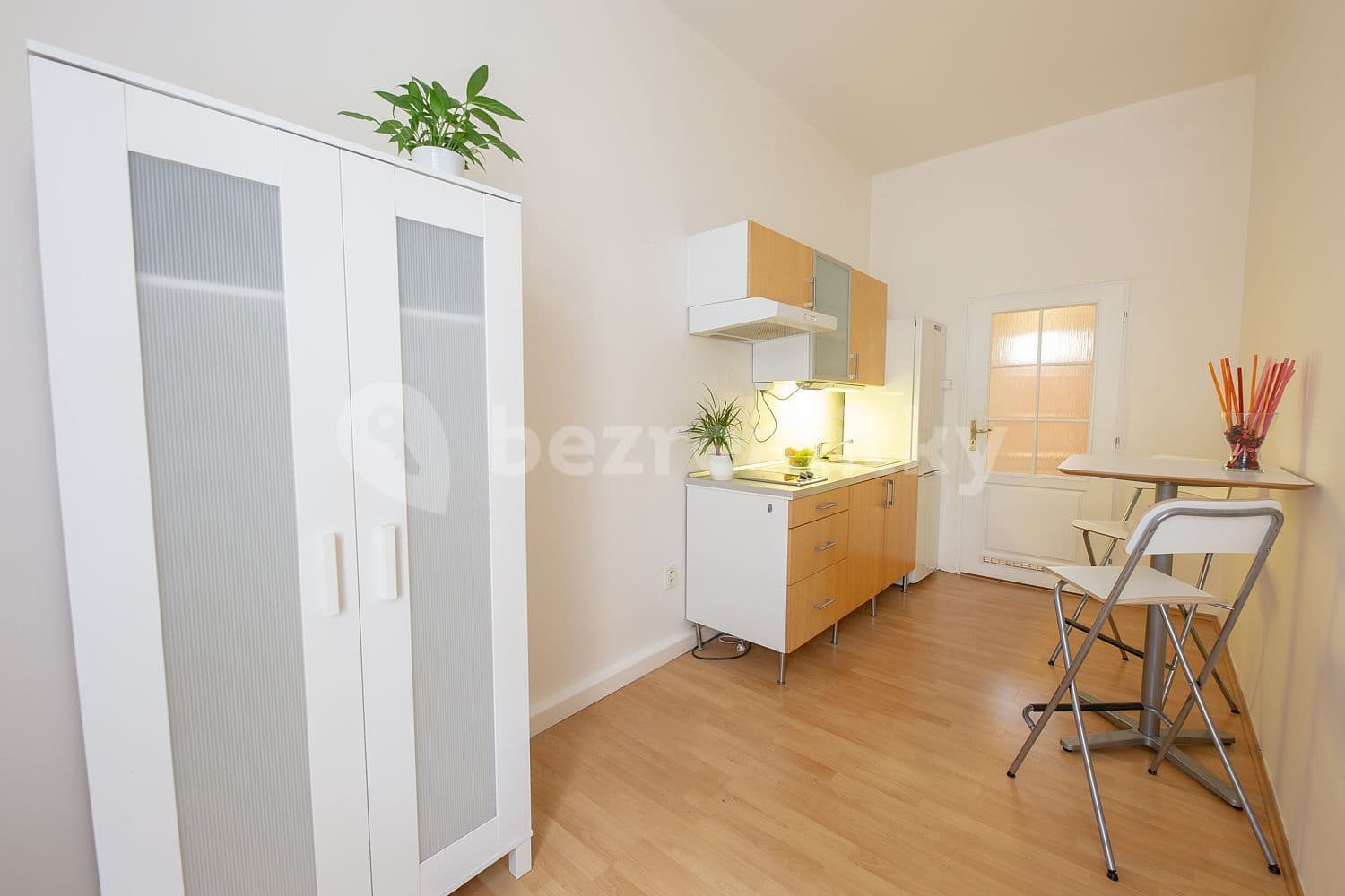 Prenájom bytu 1-izbový 27 m², Klimentská, Praha, Praha Prenájom bytu 1-izbový 27 m², Klimentská, Praha, Praha