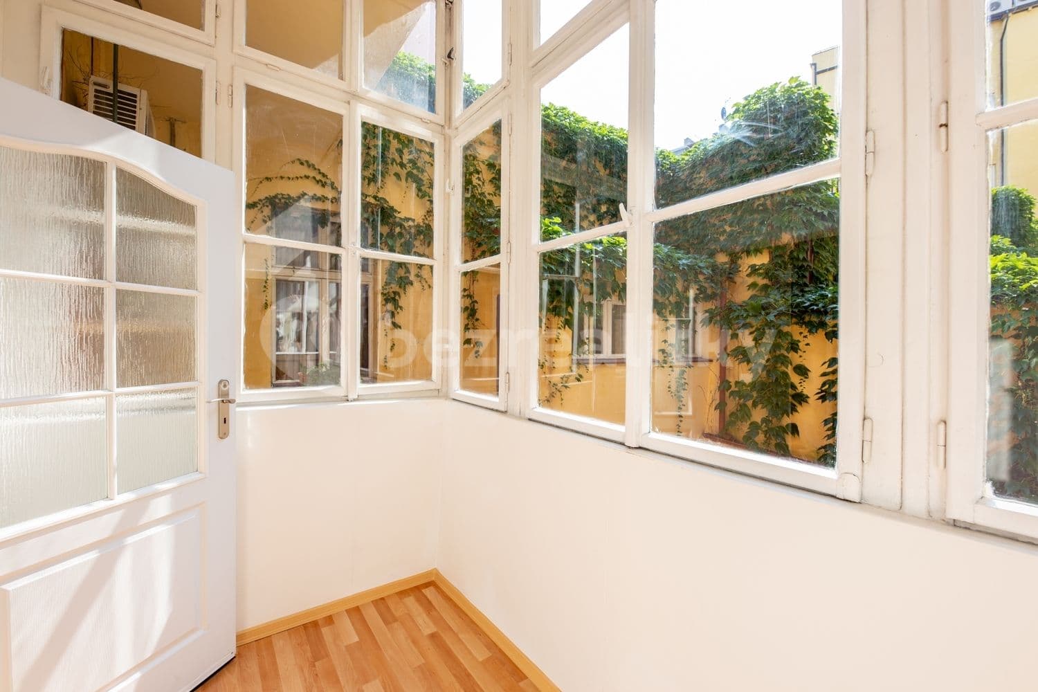 Prenájom bytu 1-izbový 27 m², Klimentská, Praha, Praha Prenájom bytu 1-izbový 27 m², Klimentská, Praha, Praha