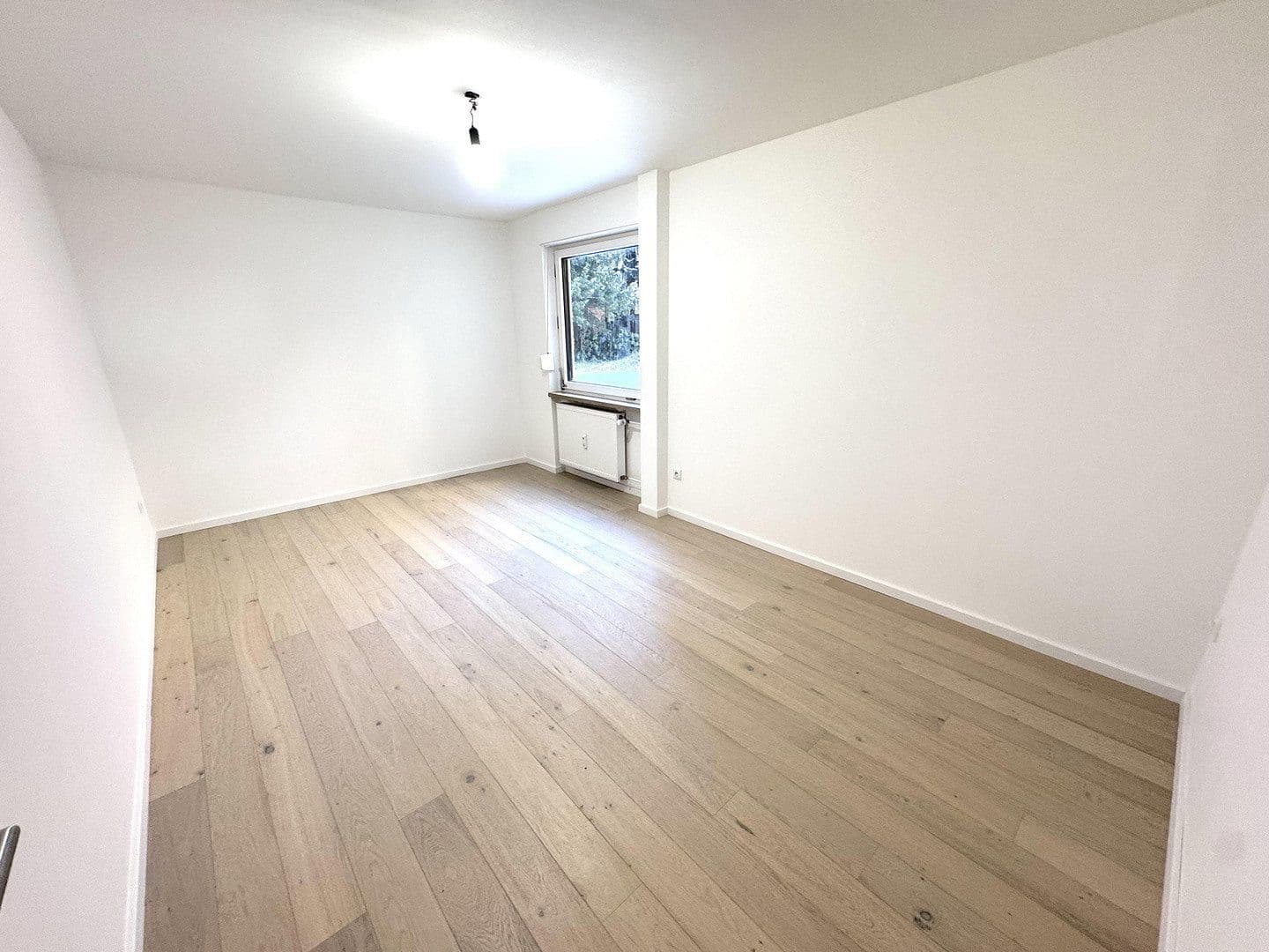 Predaj bytu 3-izbový 73 m², Oberländerstraße 33, München, Bavorsko Predaj bytu 3-izbový 73 m², Oberländerstraße 33, München, Bavorsko