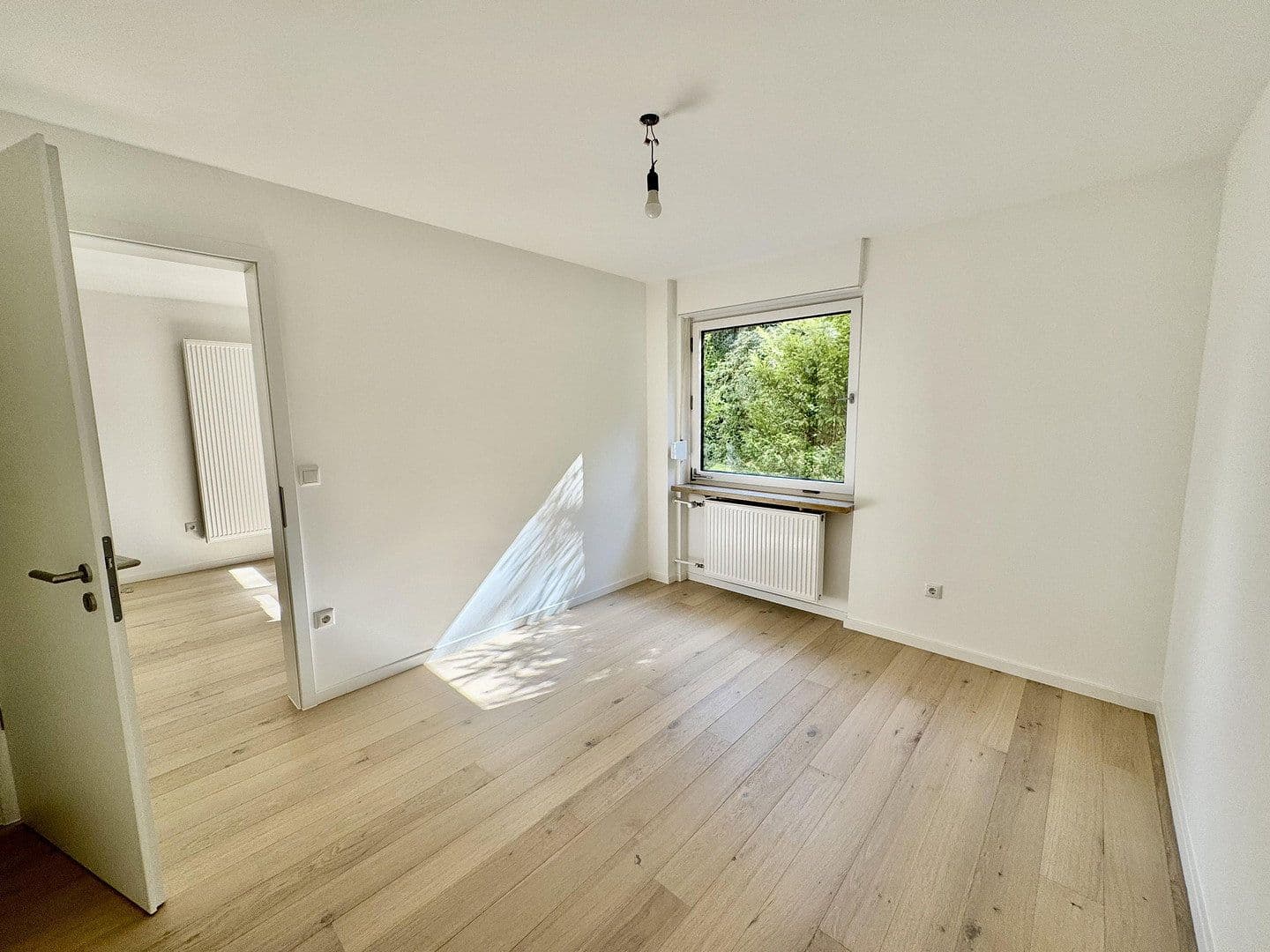 Predaj bytu 3-izbový 73 m², Oberländerstraße 33, München, Bavorsko Predaj bytu 3-izbový 73 m², Oberländerstraße 33, München, Bavorsko