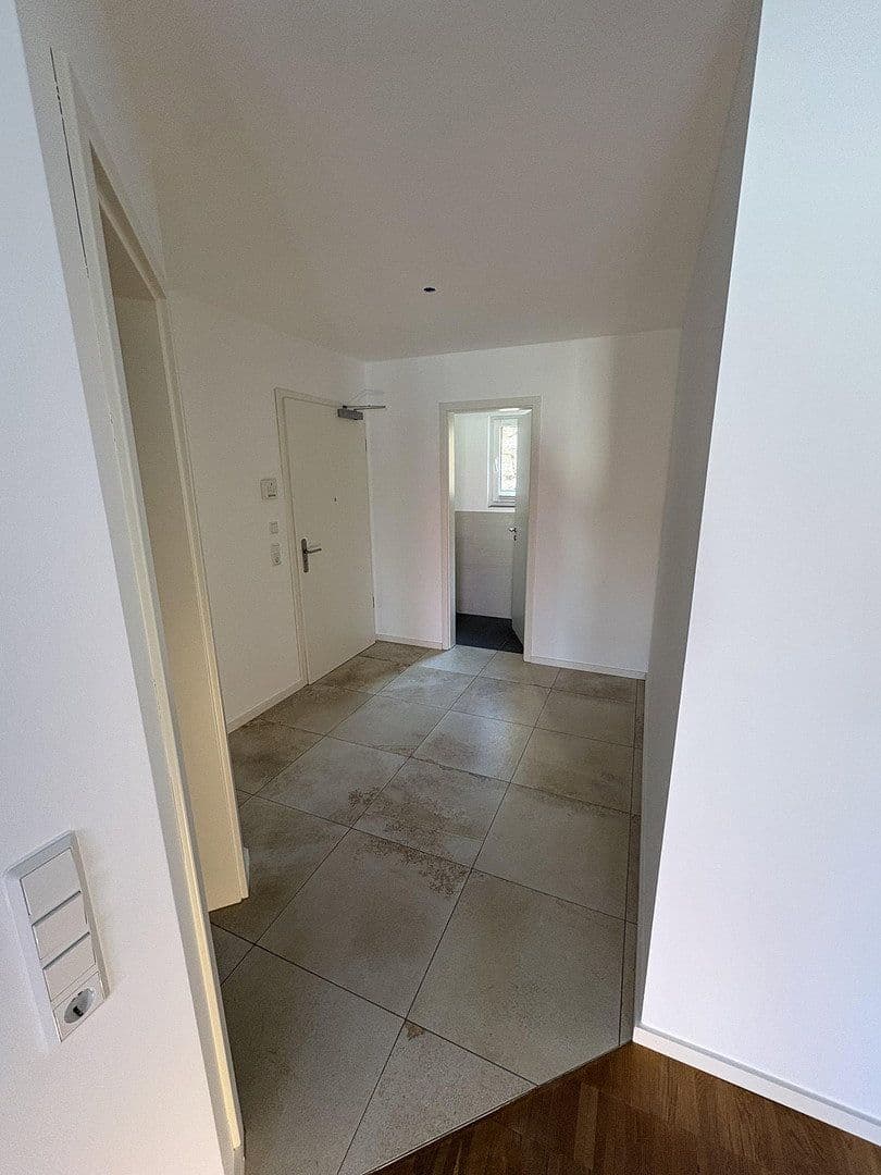 Prenájom bytu 3-izbový 124 m², Hanfelder Str. 7a, Gauting OT-Oberbrunn, Bavorsko Prenájom bytu 3-izbový 124 m², Hanfelder Str. 7a, Gauting OT-Oberbrunn, Bavorsko