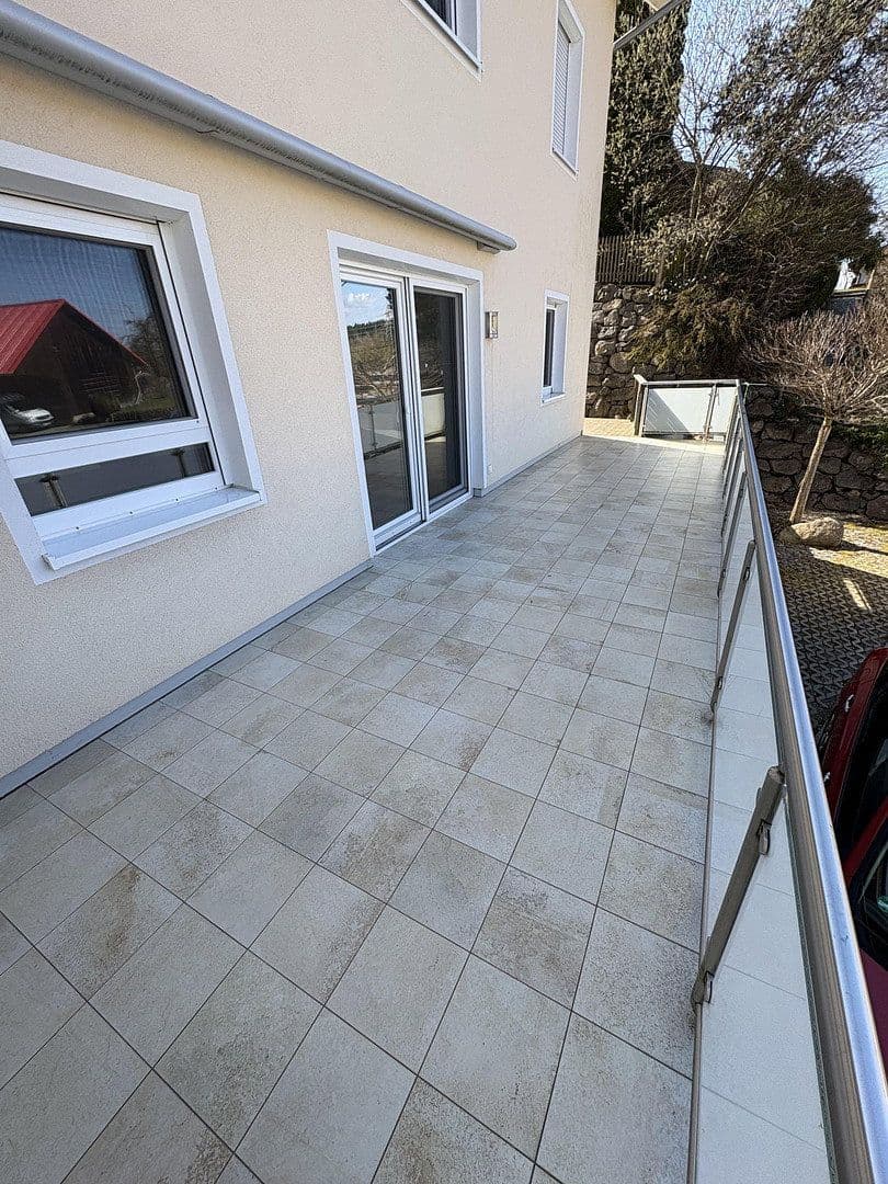 Prenájom bytu 3-izbový 124 m², Hanfelder Str. 7a, Gauting OT-Oberbrunn, Bavorsko Prenájom bytu 3-izbový 124 m², Hanfelder Str. 7a, Gauting OT-Oberbrunn, Bavorsko