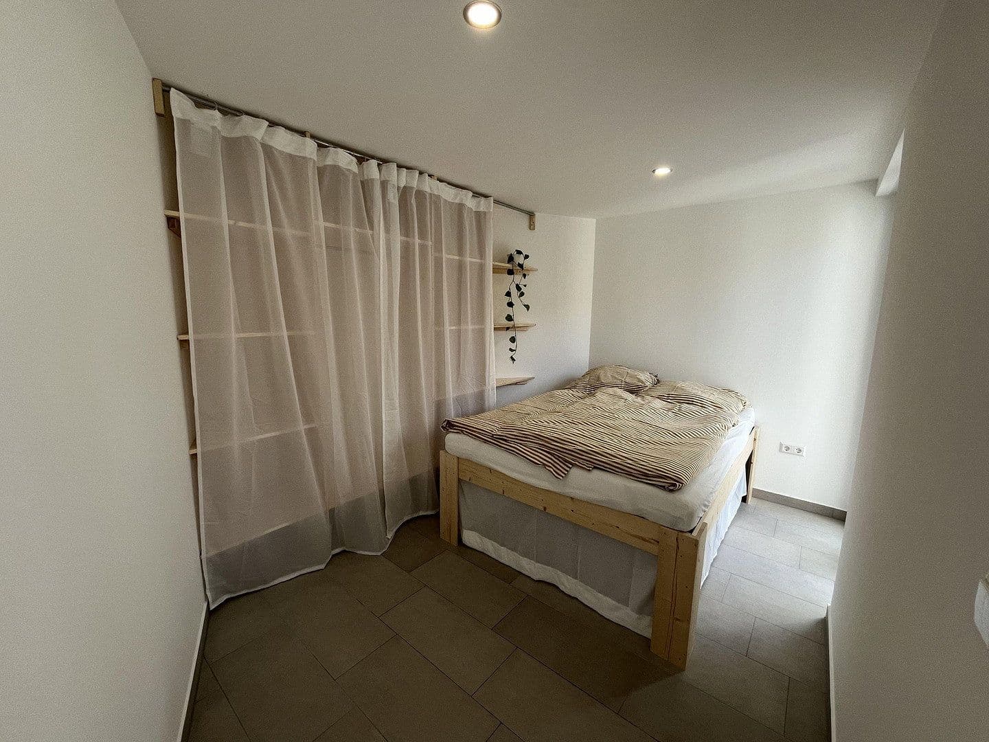 Prenájom bytu 2-izbový 28 m², Stuttgarter Str.18, Stuttgart, Bádensko-Wurttembersko Prenájom bytu 2-izbový 28 m², Stuttgarter Str.18, Stuttgart, Bádensko-Wurttembersko