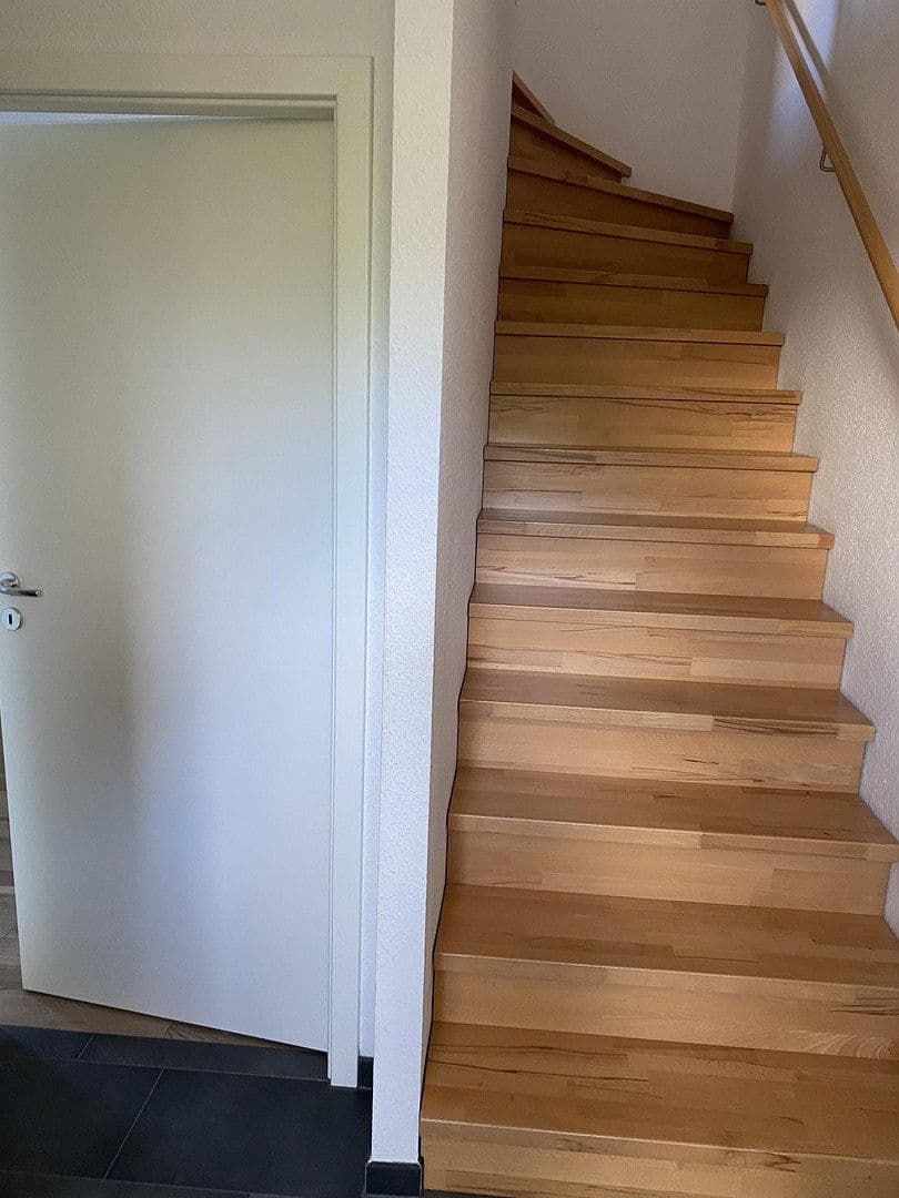 Predaj domu 148 m², pozemek 268 m², Bad Honnef, Severné Porýnie - Westfálsko Predaj domu 148 m², pozemek 268 m², Bad Honnef, Severné Porýnie - Westfálsko