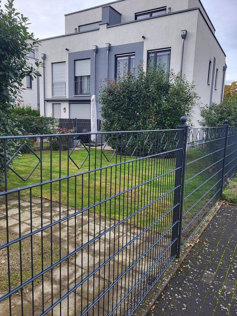 Predaj domu 148 m², pozemek 268 m², Bad Honnef, Severné Porýnie - Westfálsko Predaj domu 148 m², pozemek 268 m², Bad Honnef, Severné Porýnie - Westfálsko