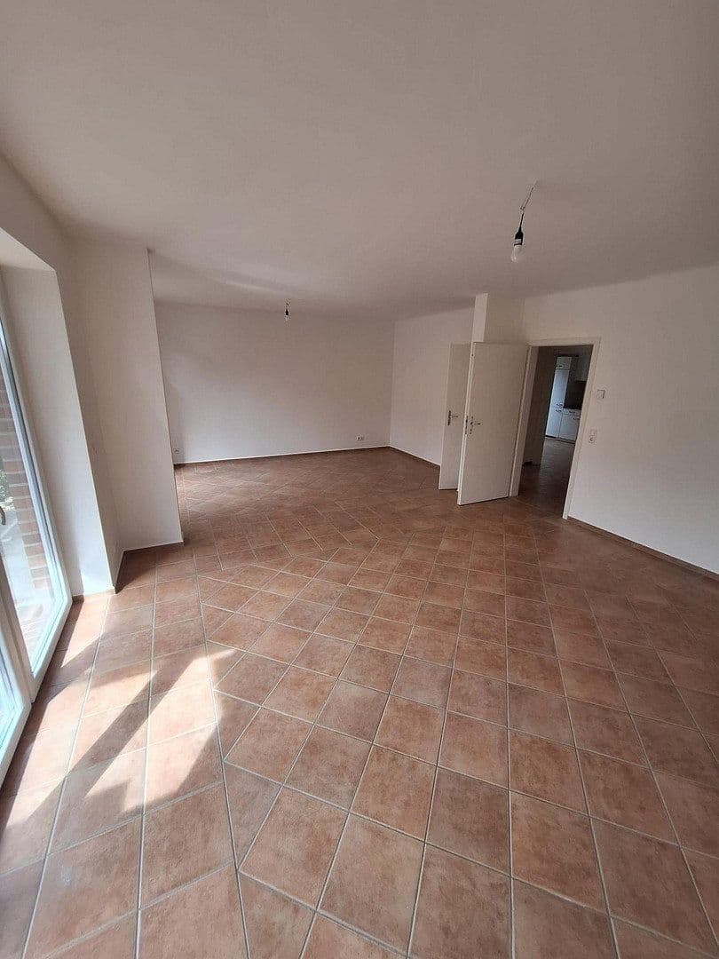 Predaj domu 150 m², pozemek 300 m², Neuendeicher Weg 107a, Tornesch, Šlezvicko-Holštajnsko Predaj domu 150 m², pozemek 300 m², Neuendeicher Weg 107a, Tornesch, Šlezvicko-Holštajnsko