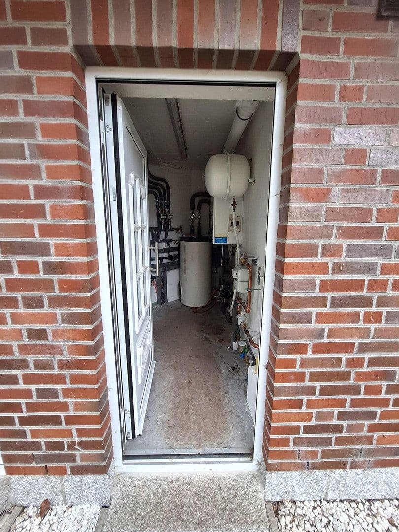 Predaj domu 150 m², pozemek 300 m², Neuendeicher Weg 107a, Tornesch, Šlezvicko-Holštajnsko Predaj domu 150 m², pozemek 300 m², Neuendeicher Weg 107a, Tornesch, Šlezvicko-Holštajnsko