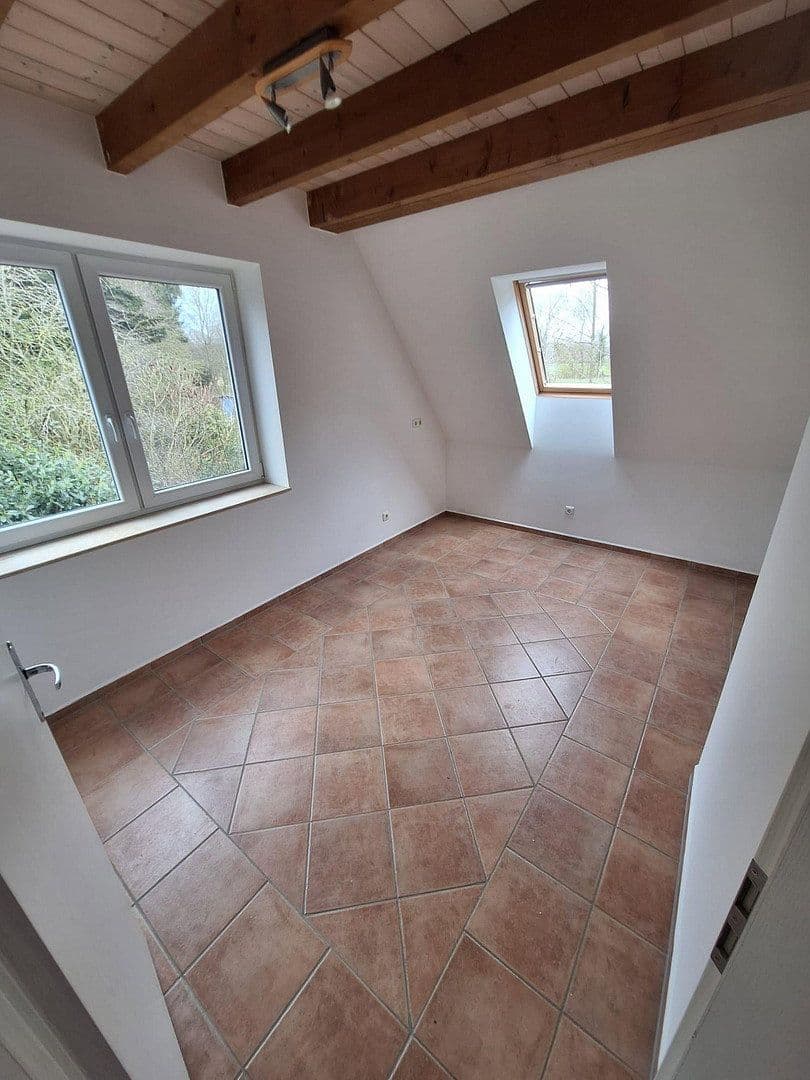 Predaj domu 150 m², pozemek 300 m², Neuendeicher Weg 107a, Tornesch, Šlezvicko-Holštajnsko Predaj domu 150 m², pozemek 300 m², Neuendeicher Weg 107a, Tornesch, Šlezvicko-Holštajnsko