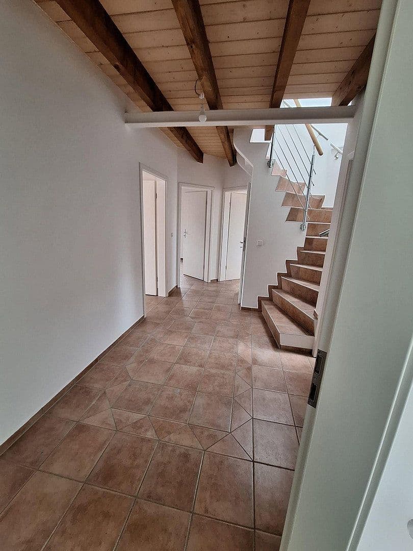 Predaj domu 150 m², pozemek 300 m², Neuendeicher Weg 107a, Tornesch, Šlezvicko-Holštajnsko Predaj domu 150 m², pozemek 300 m², Neuendeicher Weg 107a, Tornesch, Šlezvicko-Holštajnsko