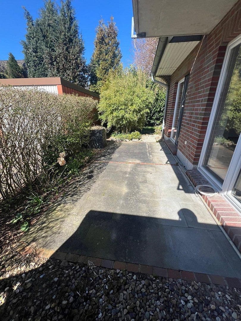 Predaj domu 150 m², pozemek 300 m², Neuendeicher Weg 107a, Tornesch, Šlezvicko-Holštajnsko Predaj domu 150 m², pozemek 300 m², Neuendeicher Weg 107a, Tornesch, Šlezvicko-Holštajnsko