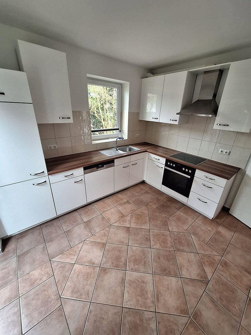 Predaj domu 150 m², pozemek 300 m², Neuendeicher Weg 107a, Tornesch, Šlezvicko-Holštajnsko Predaj domu 150 m², pozemek 300 m², Neuendeicher Weg 107a, Tornesch, Šlezvicko-Holštajnsko