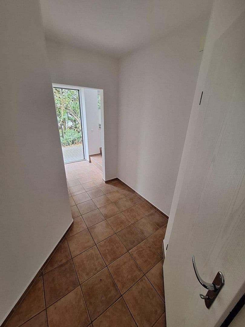 Predaj domu 150 m², pozemek 300 m², Neuendeicher Weg 107a, Tornesch, Šlezvicko-Holštajnsko Predaj domu 150 m², pozemek 300 m², Neuendeicher Weg 107a, Tornesch, Šlezvicko-Holštajnsko