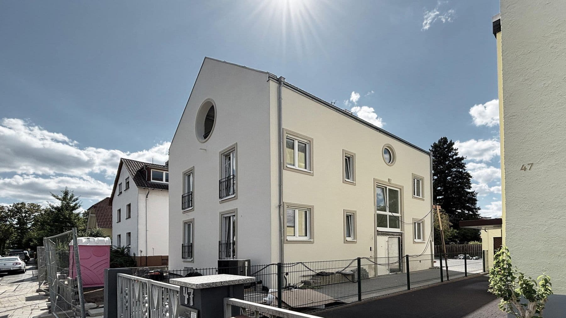 Prenájom bytu 3-izbový 104 m², Offenbach am Main, Hesensko Prenájom bytu 3-izbový 104 m², Offenbach am Main, Hesensko