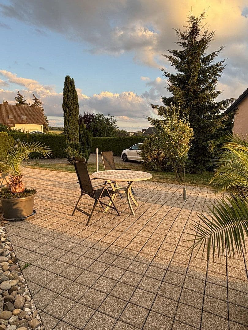 Predaj domu 220 m², pozemek 1.150 m², Chemnitz, Sasko Predaj domu 220 m², pozemek 1.150 m², Chemnitz, Sasko