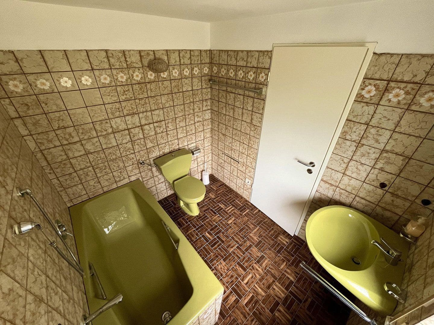 Predaj domu 175 m², pozemek 1.300 m², Am Kleeweiher 5, Dreieich, Hesensko Predaj domu 175 m², pozemek 1.300 m², Am Kleeweiher 5, Dreieich, Hesensko