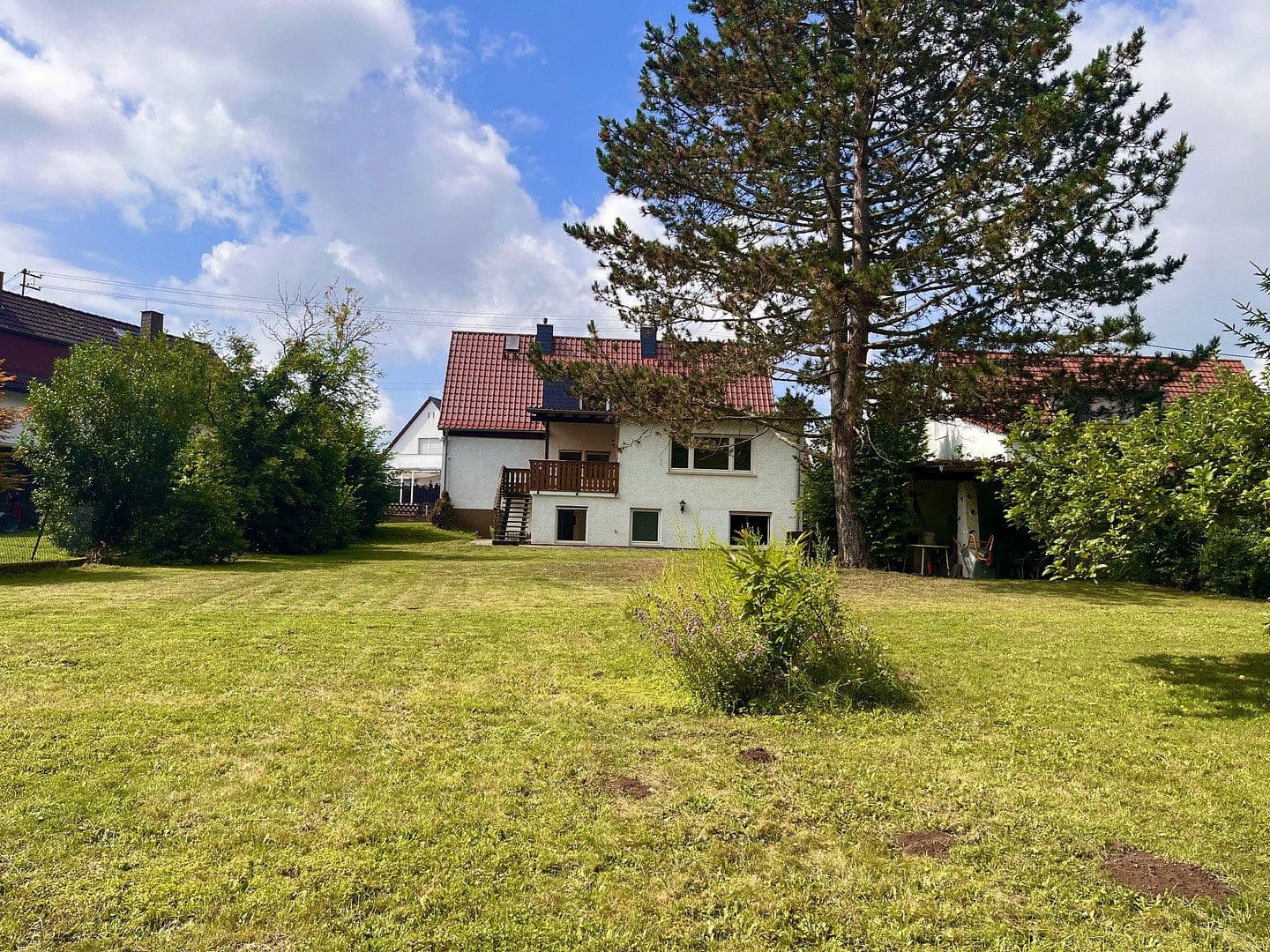 Predaj domu 175 m², pozemek 1.300 m², Am Kleeweiher 5, Dreieich, Hesensko Predaj domu 175 m², pozemek 1.300 m², Am Kleeweiher 5, Dreieich, Hesensko