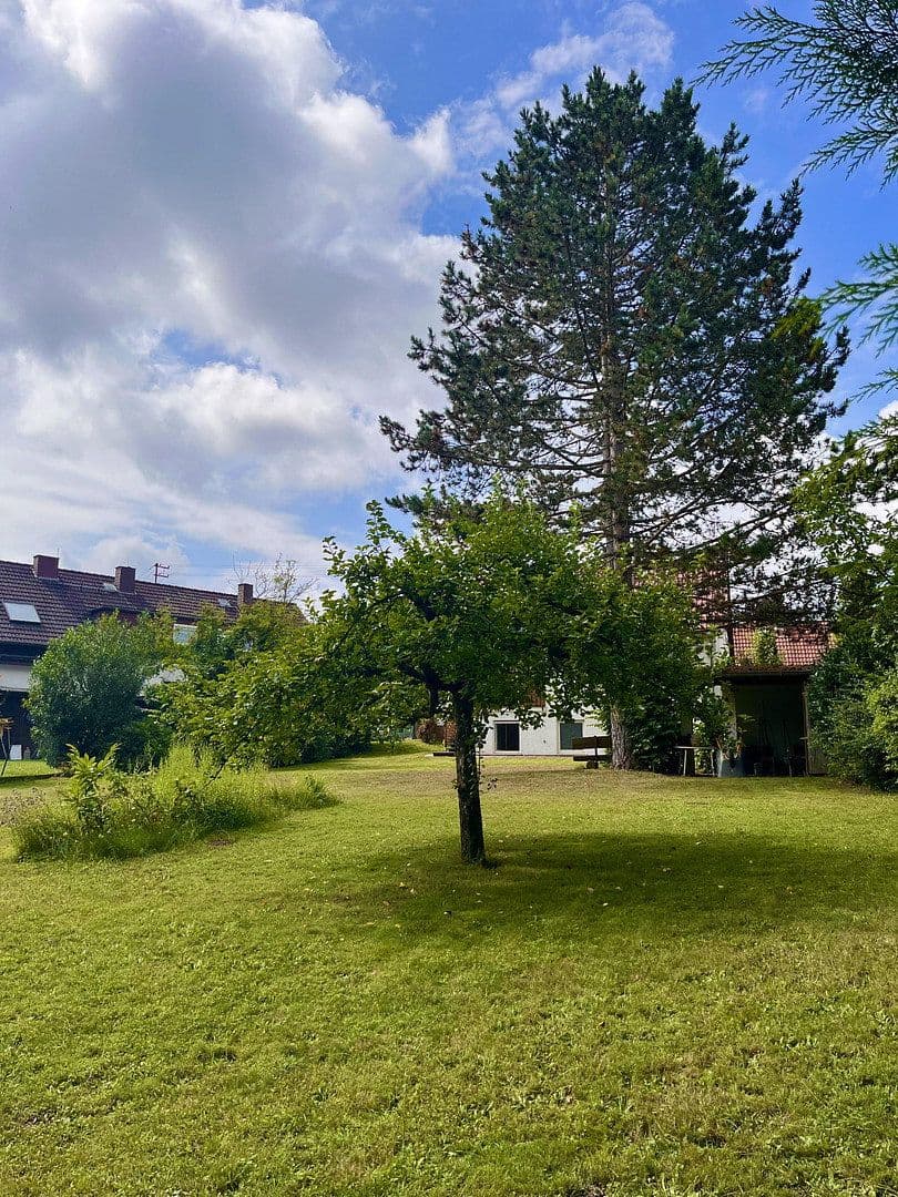 Predaj domu 175 m², pozemek 1.300 m², Am Kleeweiher 5, Dreieich, Hesensko Predaj domu 175 m², pozemek 1.300 m², Am Kleeweiher 5, Dreieich, Hesensko