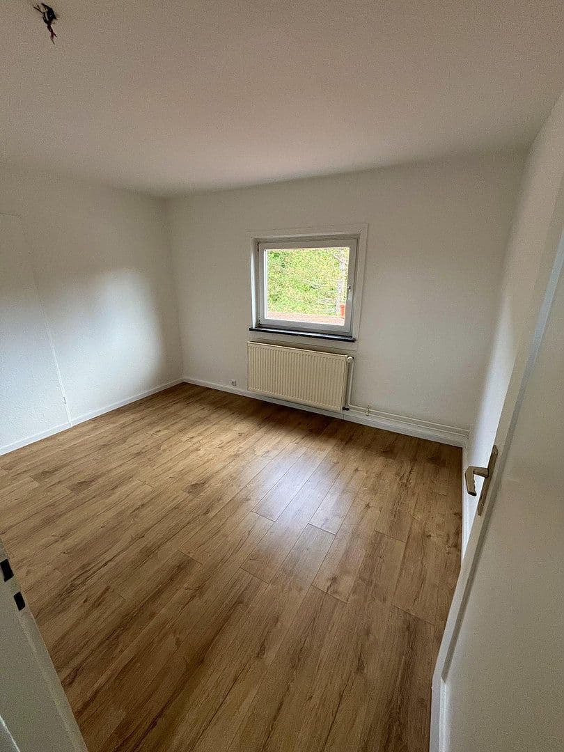 Predaj domu 175 m², pozemek 1.300 m², Am Kleeweiher 5, Dreieich, Hesensko Predaj domu 175 m², pozemek 1.300 m², Am Kleeweiher 5, Dreieich, Hesensko