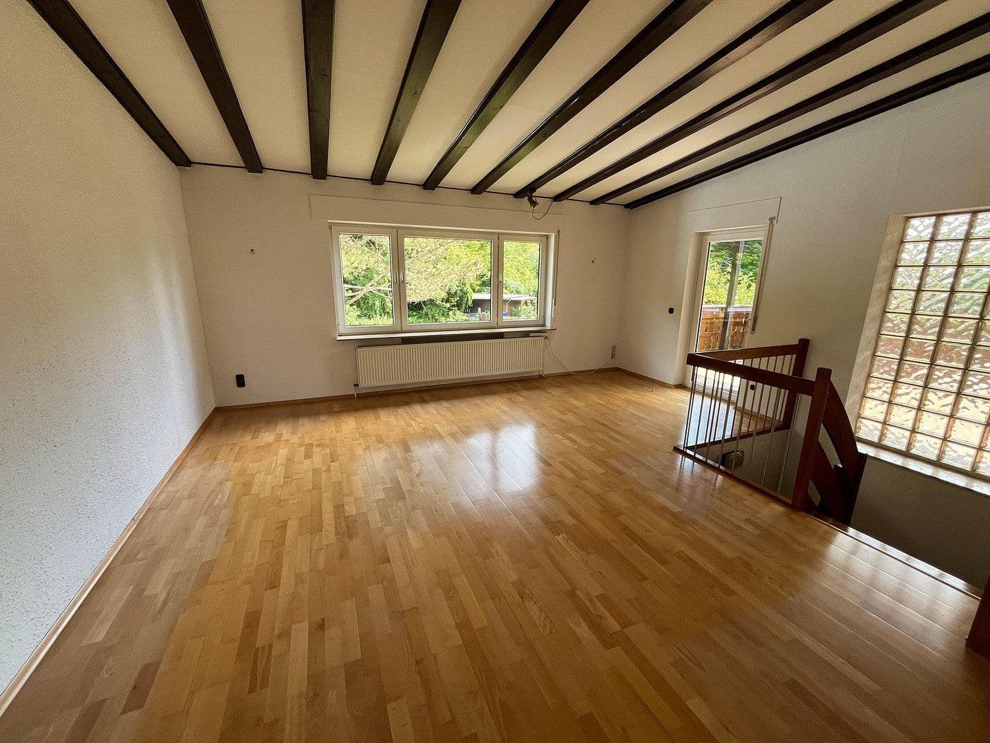 Predaj domu 175 m², pozemek 1.300 m², Am Kleeweiher 5, Dreieich, Hesensko Predaj domu 175 m², pozemek 1.300 m², Am Kleeweiher 5, Dreieich, Hesensko