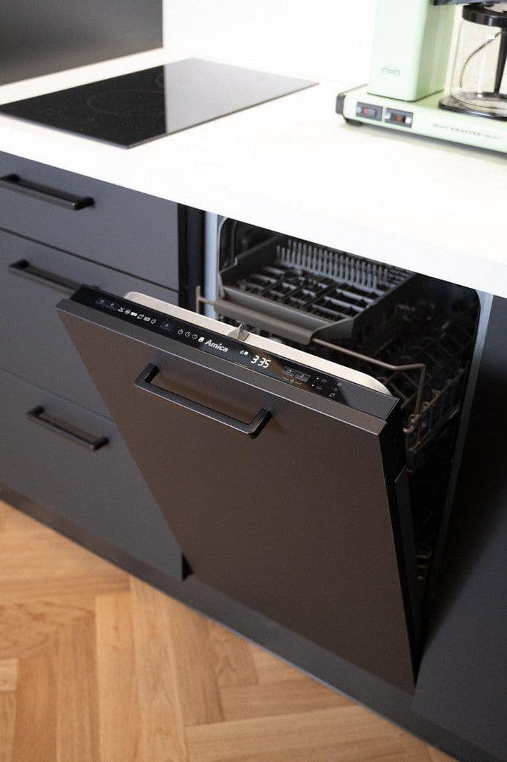 Prenájom bytu 1-izbový 38 m², Berlin, Berlín Prenájom bytu 1-izbový 38 m², Berlin, Berlín