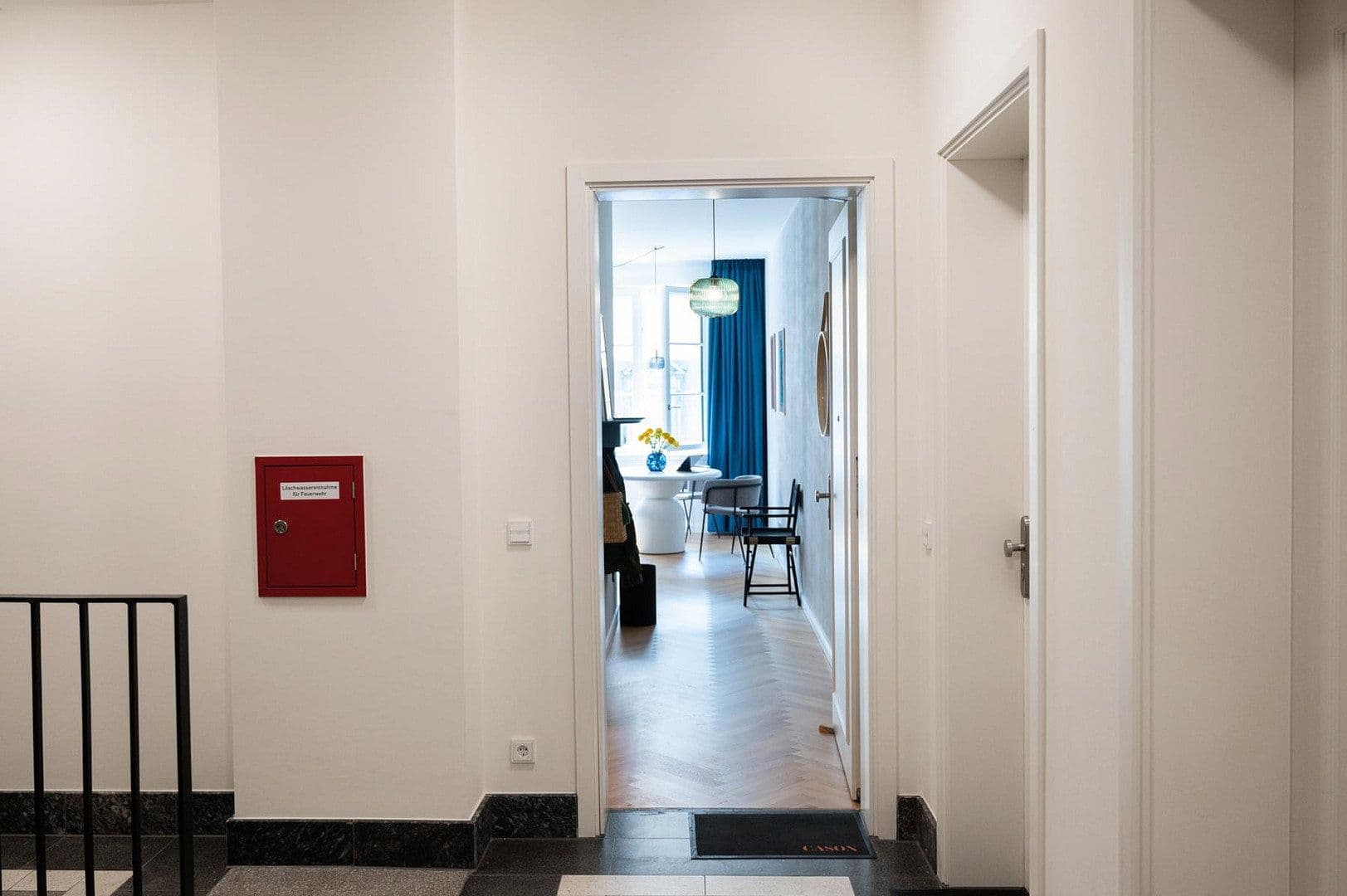 Prenájom bytu 1-izbový 38 m², Berlin, Berlín Prenájom bytu 1-izbový 38 m², Berlin, Berlín