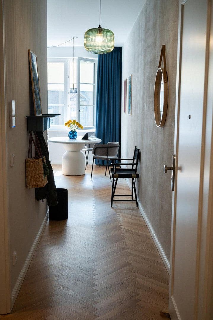 Prenájom bytu 1-izbový 38 m², Berlin, Berlín Prenájom bytu 1-izbový 38 m², Berlin, Berlín