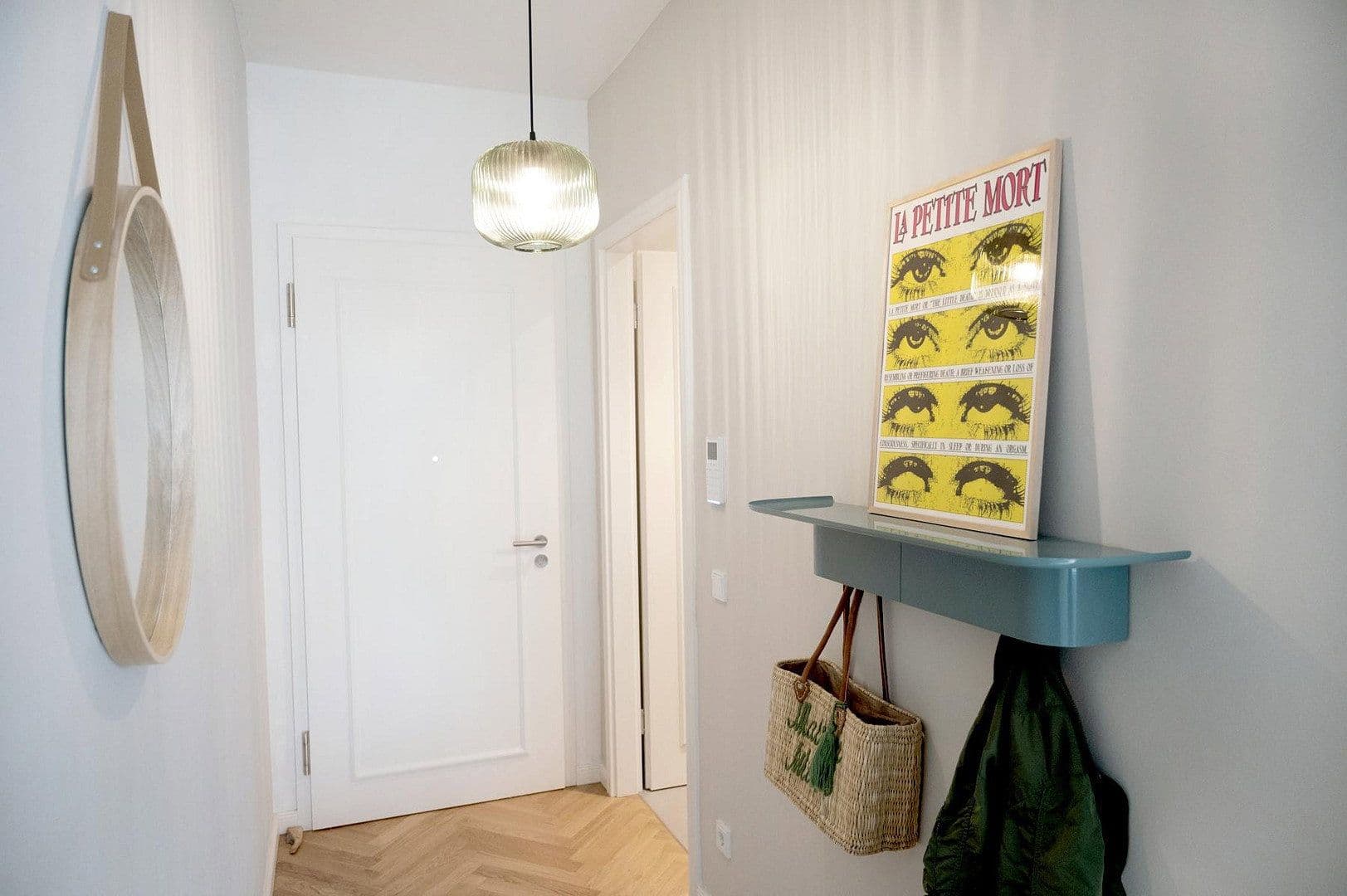 Prenájom bytu 1-izbový 38 m², Berlin, Berlín Prenájom bytu 1-izbový 38 m², Berlin, Berlín