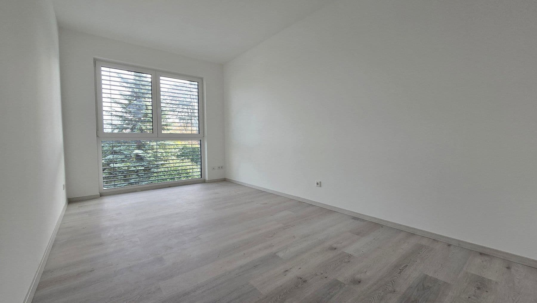 Prenájom domu 152 m², pozemek 100 m², Bornheim, Severné Porýnie - Westfálsko Prenájom domu 152 m², pozemek 100 m², Bornheim, Severné Porýnie - Westfálsko