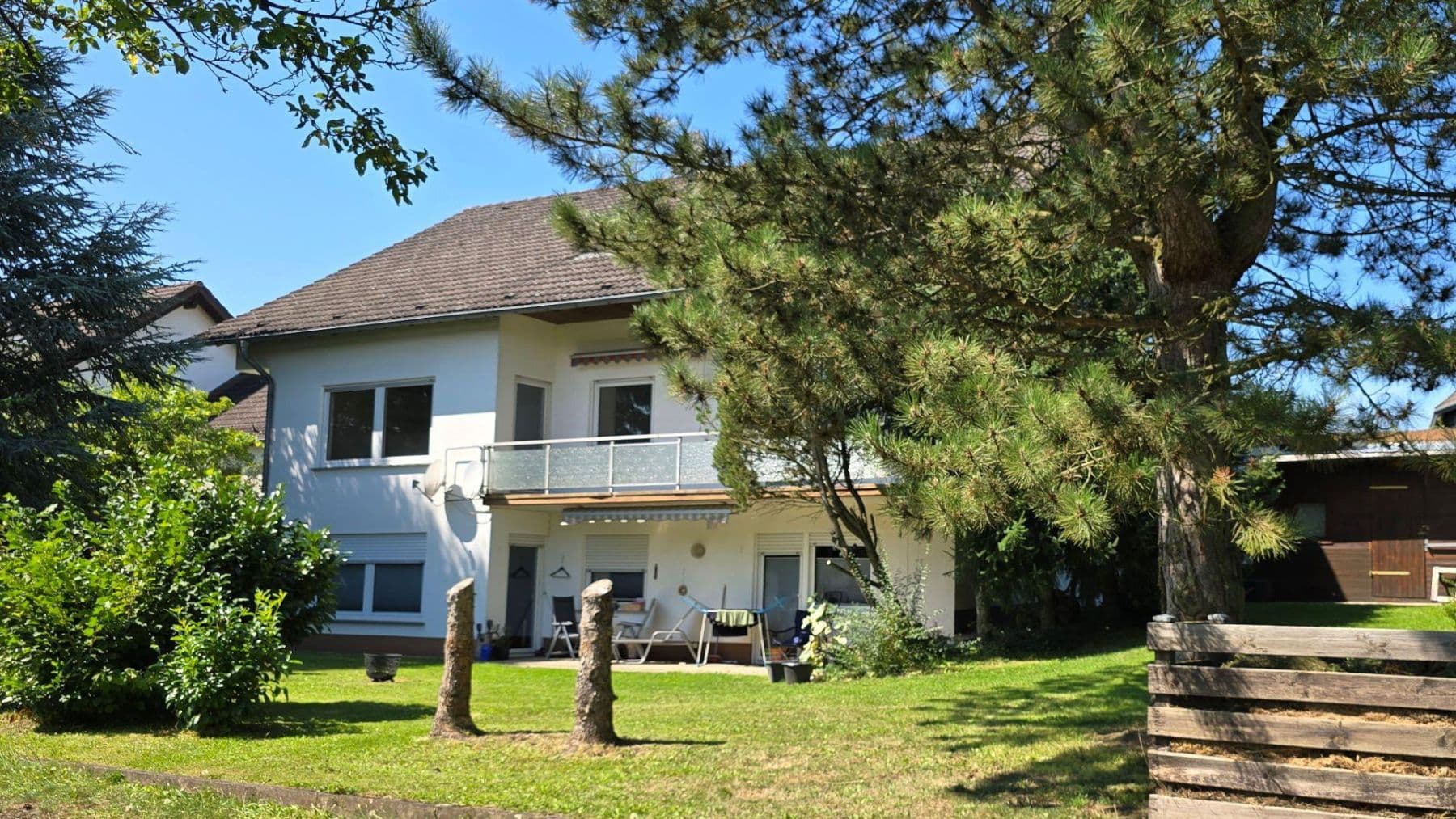 Predaj domu 325 m², pozemek 943 m², Weilburg, Hesensko Predaj domu 325 m², pozemek 943 m², Weilburg, Hesensko