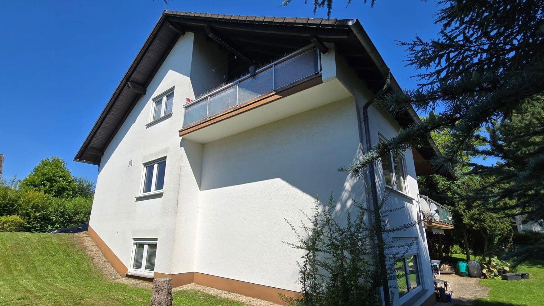 Predaj domu 325 m², pozemek 943 m², Weilburg, Hesensko Predaj domu 325 m², pozemek 943 m², Weilburg, Hesensko