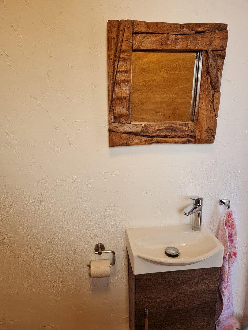 Prenájom domu 180 m², pozemek 500 m², Gelnhausen, Hesensko Prenájom domu 180 m², pozemek 500 m², Gelnhausen, Hesensko