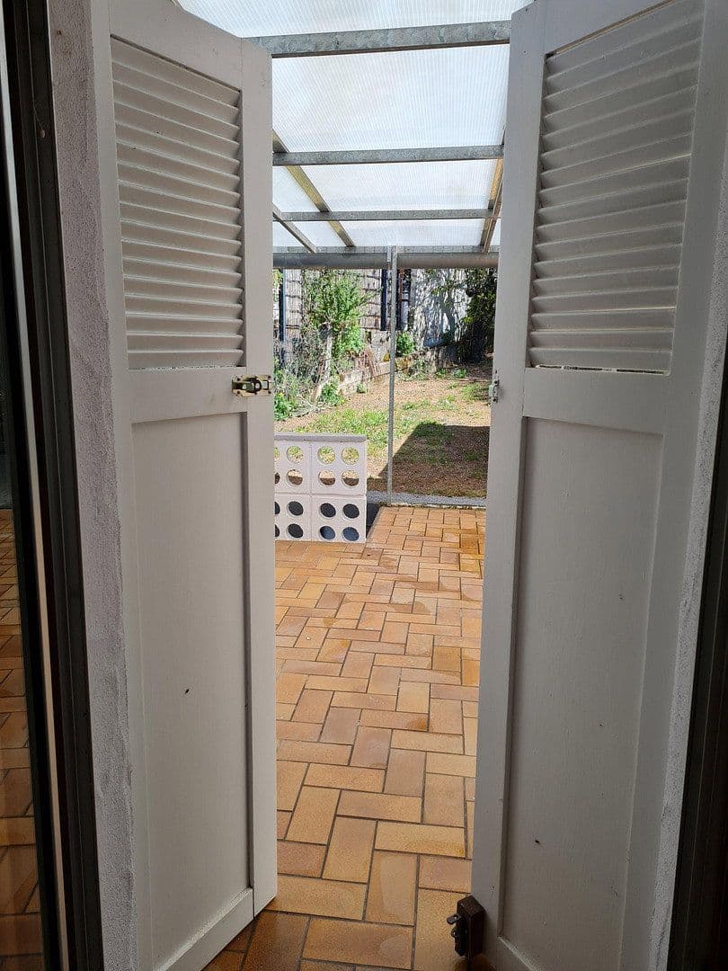 Prenájom domu 180 m², pozemek 500 m², Gelnhausen, Hesensko Prenájom domu 180 m², pozemek 500 m², Gelnhausen, Hesensko