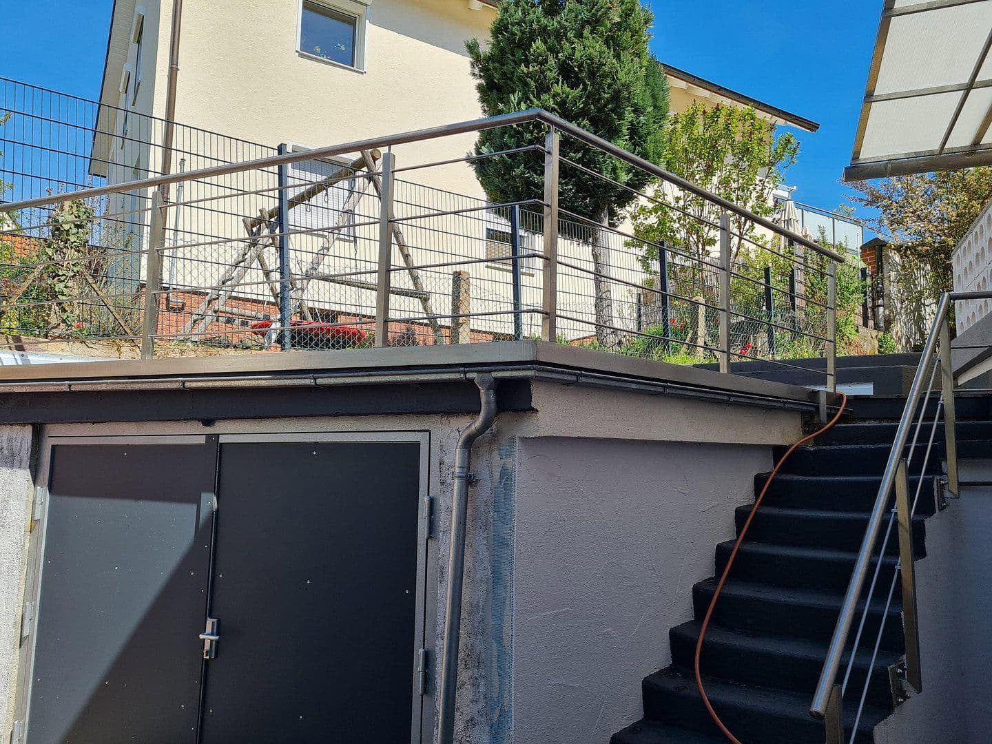 Prenájom domu 180 m², pozemek 500 m², Gelnhausen, Hesensko Prenájom domu 180 m², pozemek 500 m², Gelnhausen, Hesensko