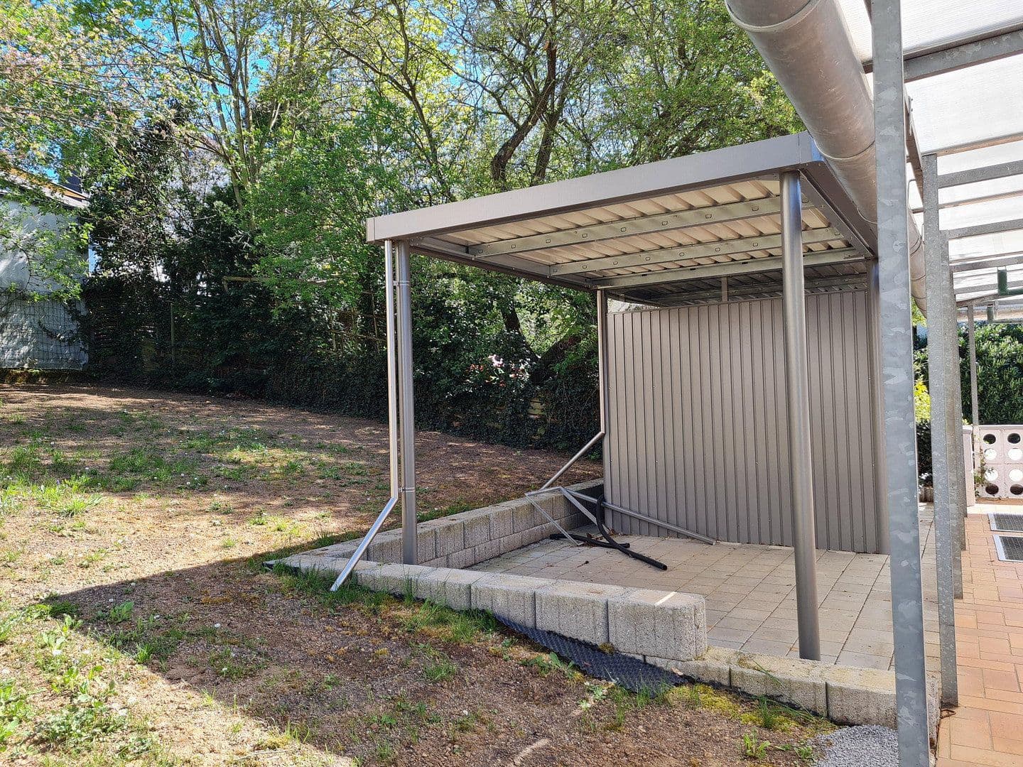 Prenájom domu 180 m², pozemek 500 m², Gelnhausen, Hesensko Prenájom domu 180 m², pozemek 500 m², Gelnhausen, Hesensko