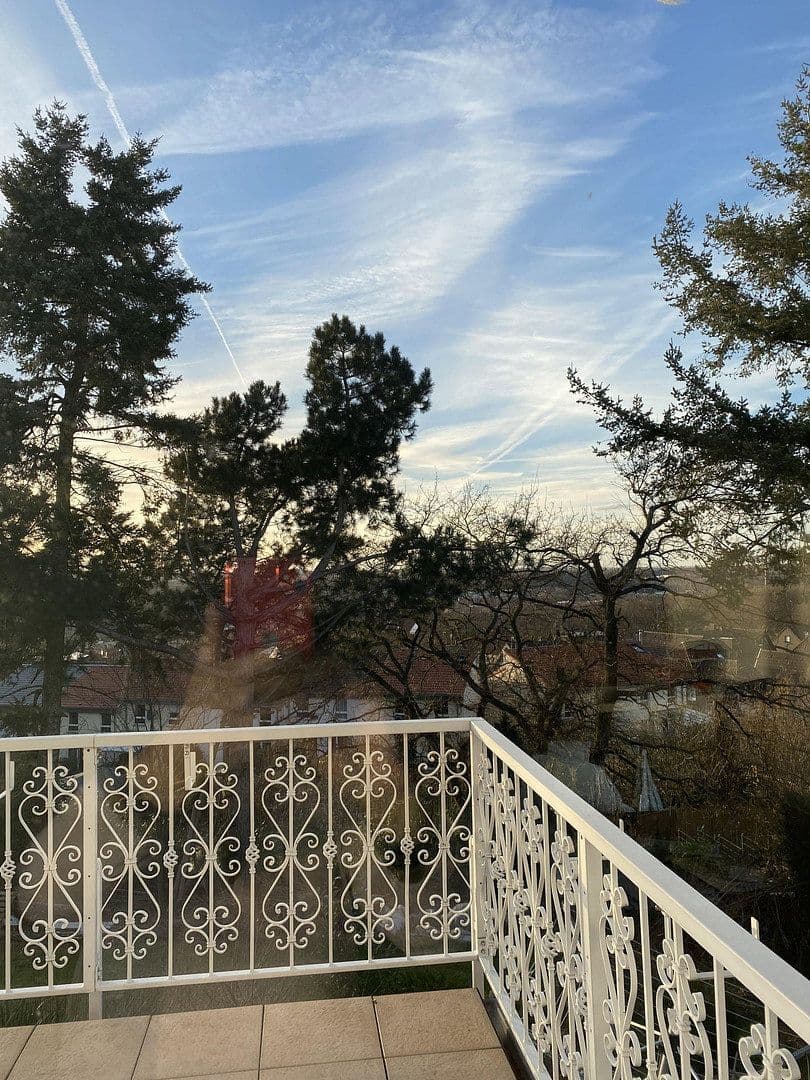 Predaj domu 280 m², pozemek 1.166 m², Stolberg, Severné Porýnie - Westfálsko Predaj domu 280 m², pozemek 1.166 m², Stolberg, Severné Porýnie - Westfálsko