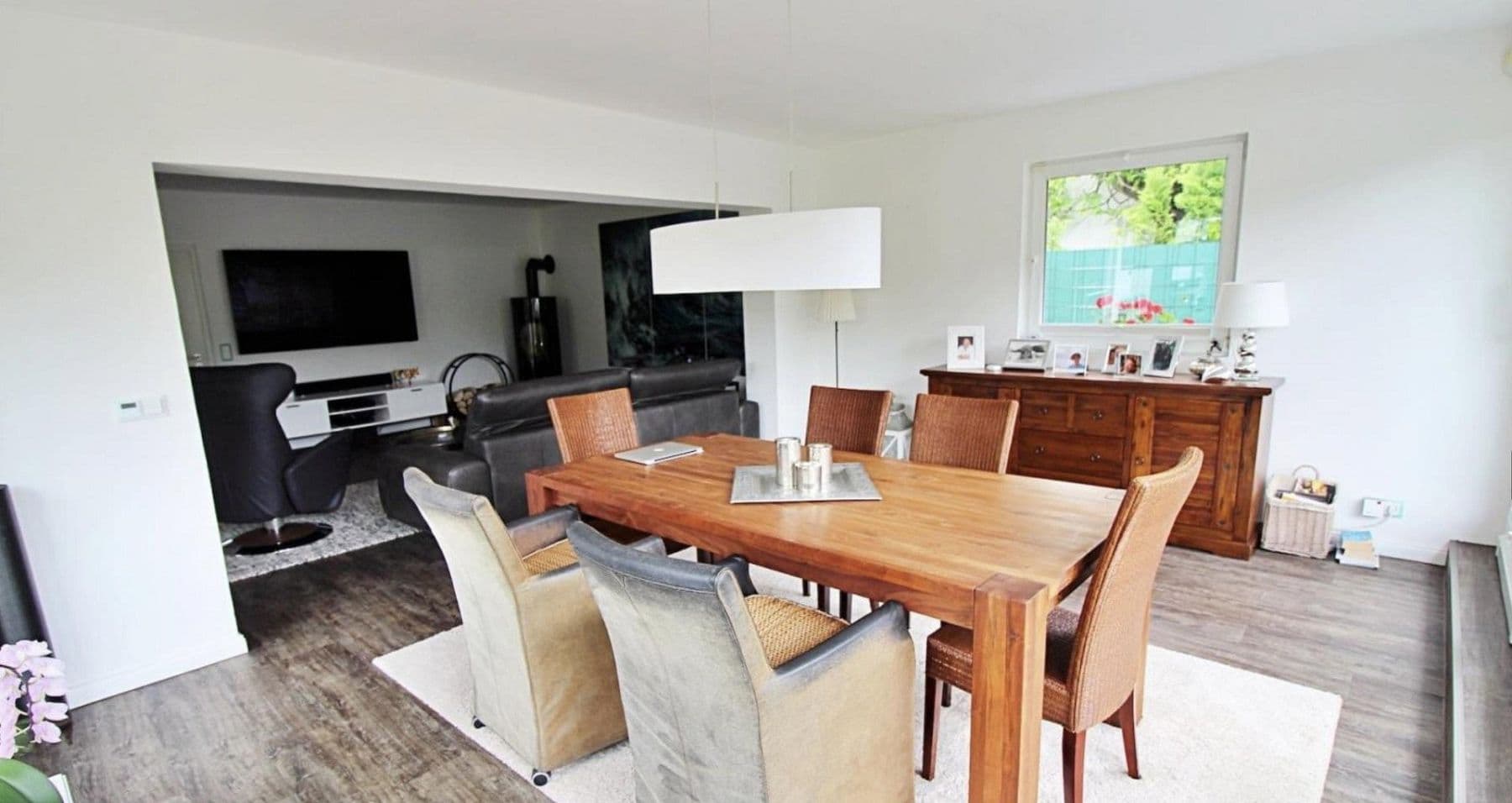 Predaj domu 155 m², pozemek 650 m², Henstedt-Ulzburg, Šlezvicko-Holštajnsko Predaj domu 155 m², pozemek 650 m², Henstedt-Ulzburg, Šlezvicko-Holštajnsko