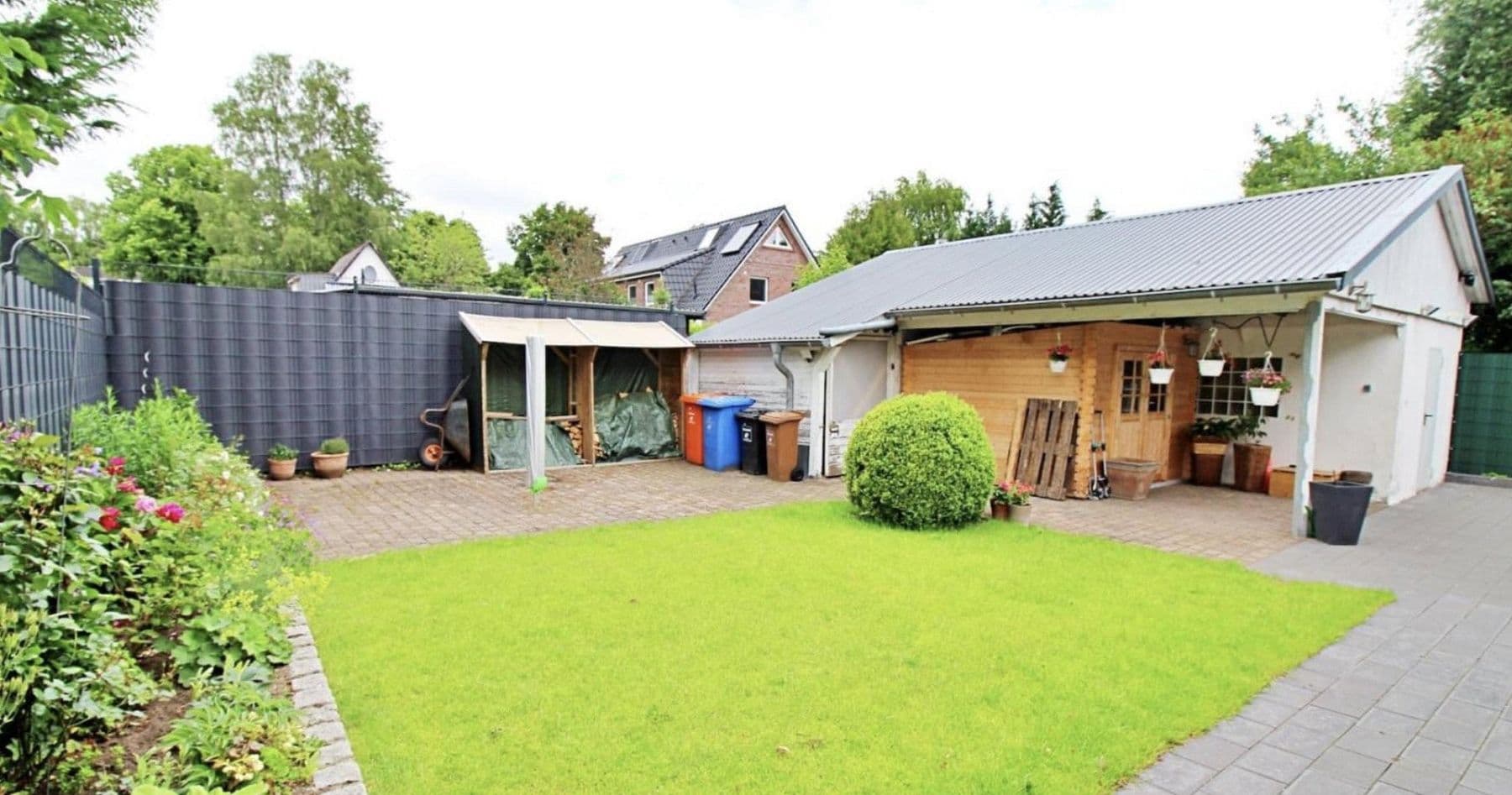 Predaj domu 155 m², pozemek 650 m², Henstedt-Ulzburg, Šlezvicko-Holštajnsko Predaj domu 155 m², pozemek 650 m², Henstedt-Ulzburg, Šlezvicko-Holštajnsko