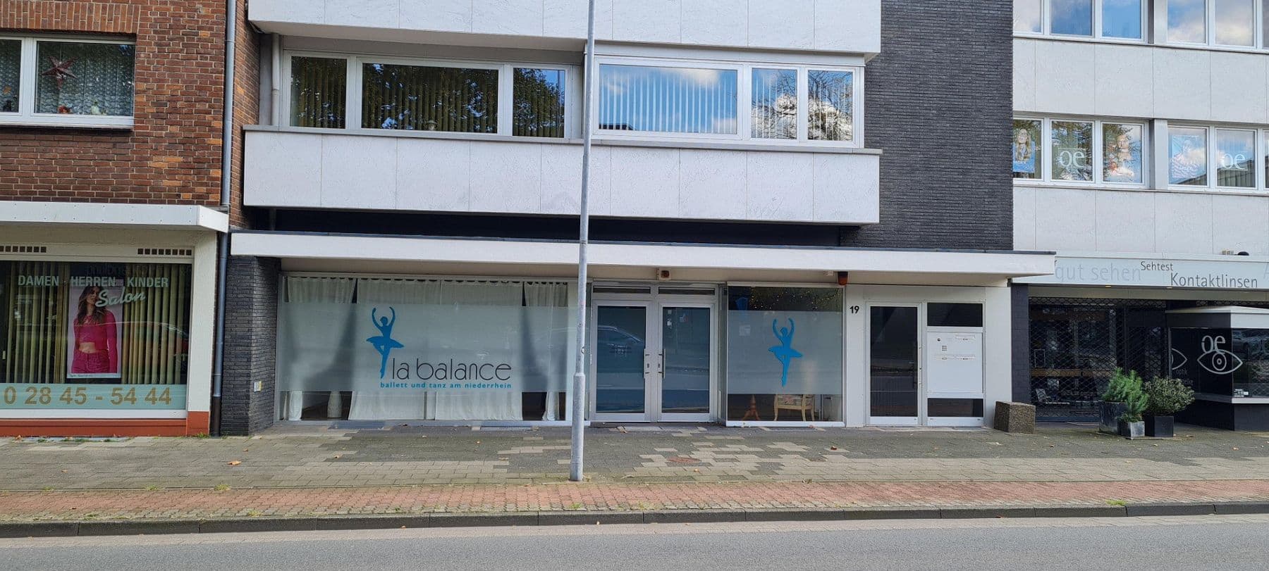 Predaj domu 455 m², pozemek 325 m², Andreas-Bräm-Straße 19, Neukirchen-Vluyn, Severné Porýnie - Westfálsko Predaj domu 455 m², pozemek 325 m², Andreas-Bräm-Straße 19, Neukirchen-Vluyn, Severné Porýnie - Westfálsko