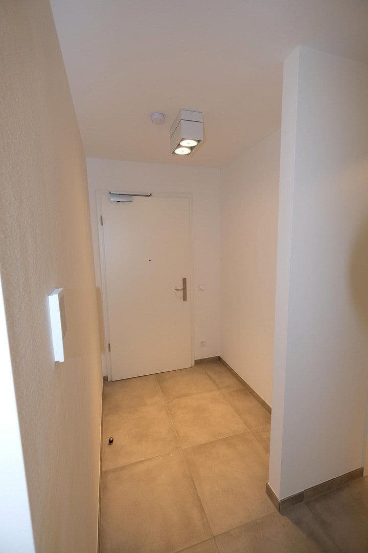 Prenájom bytu 2-izbový 61 m², Seilerstraße 7, Frankfurt am Main, Hesensko Prenájom bytu 2-izbový 61 m², Seilerstraße 7, Frankfurt am Main, Hesensko