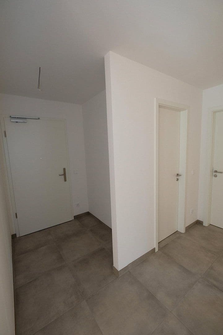Prenájom bytu 2-izbový 61 m², Seilerstraße 7, Frankfurt am Main, Hesensko Prenájom bytu 2-izbový 61 m², Seilerstraße 7, Frankfurt am Main, Hesensko