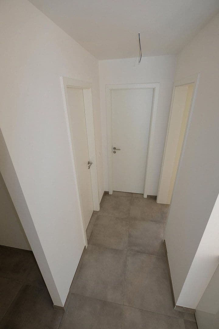 Prenájom bytu 2-izbový 61 m², Seilerstraße 7, Frankfurt am Main, Hesensko Prenájom bytu 2-izbový 61 m², Seilerstraße 7, Frankfurt am Main, Hesensko