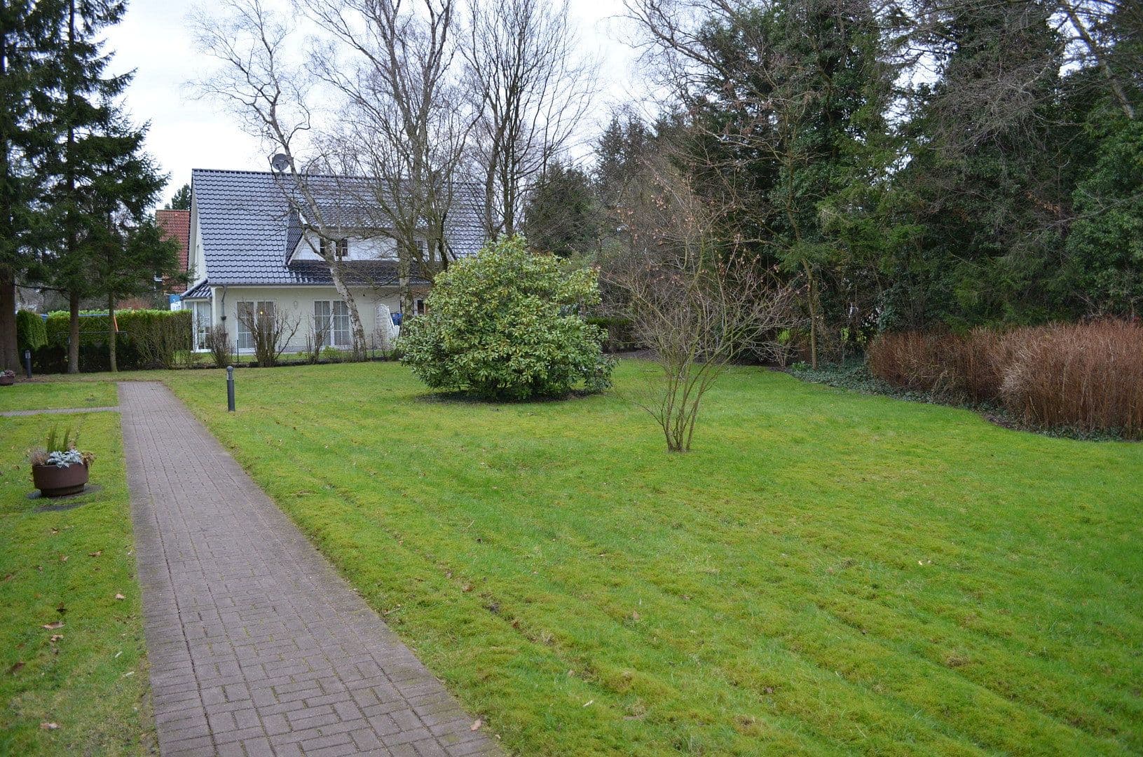 Prenájom bytu 2-izbový 75 m², Hamburg, Hamburg Prenájom bytu 2-izbový 75 m², Hamburg, Hamburg